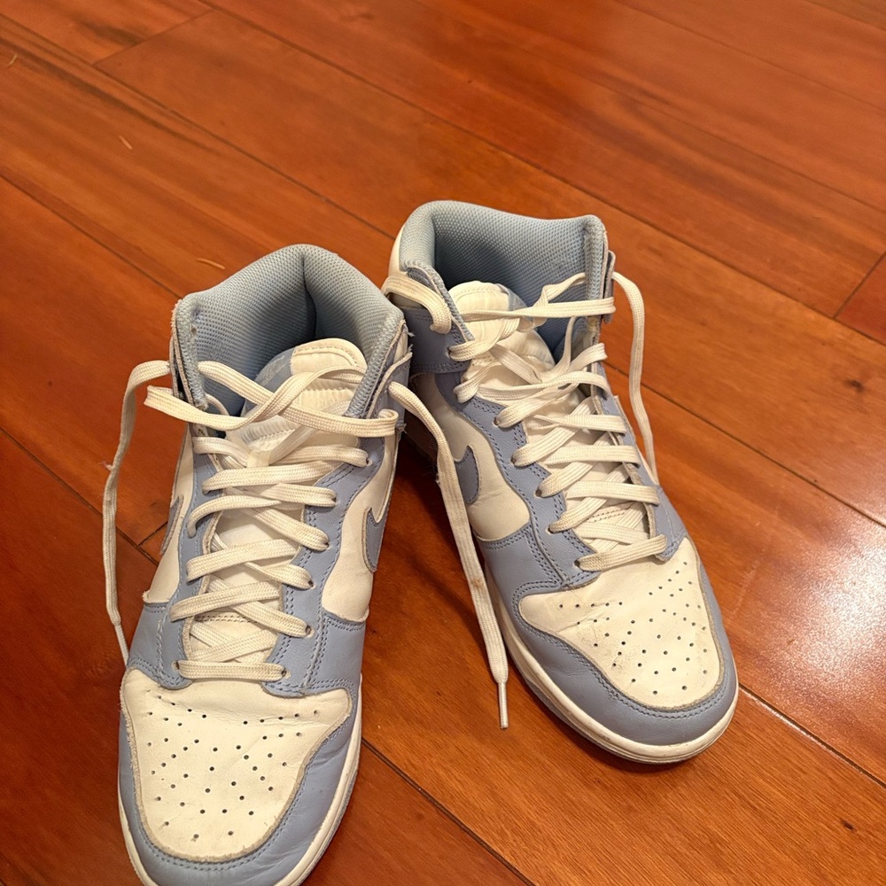 Nike dunk mid - blue like new